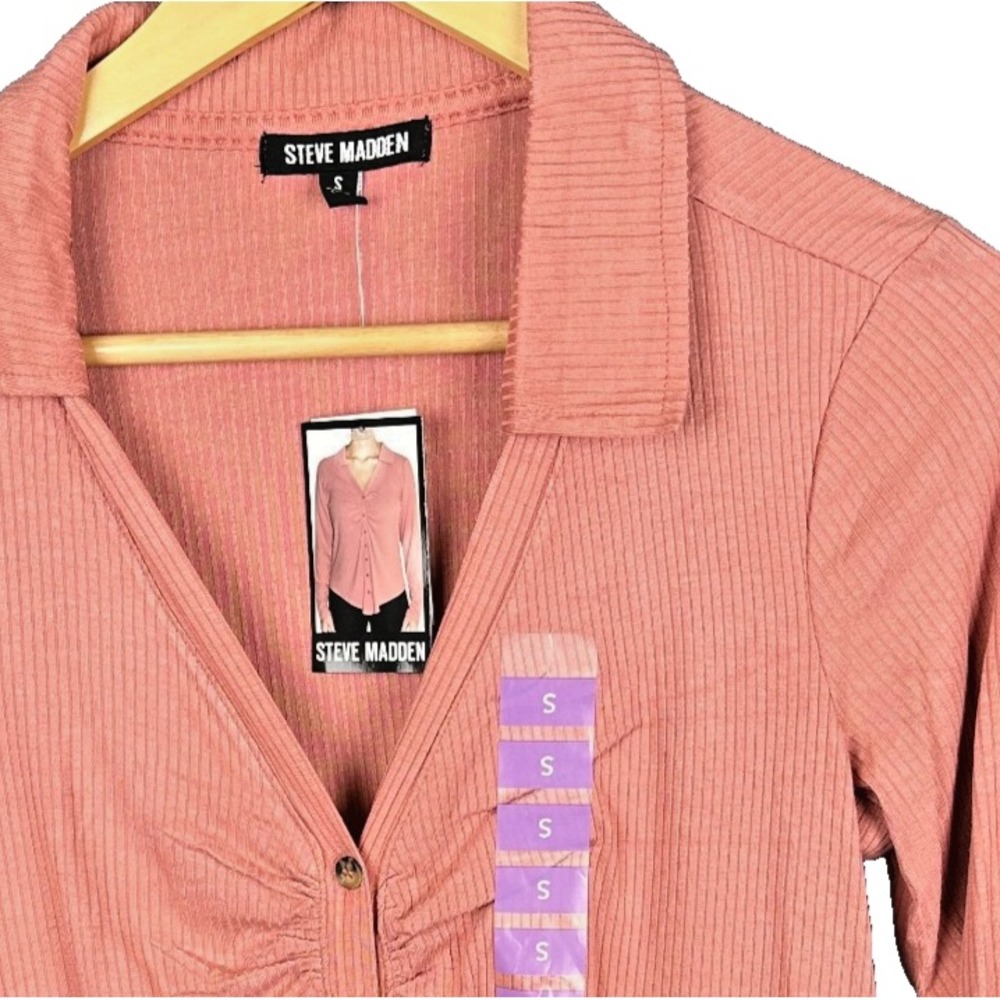 Steve Madden Top Womens Small Pink Ribbed Collared Ruched Button Down Shirt NWT